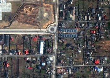Οι δορυφορικές εικόνες από την Μπούκα (φωτ.: EPA/ Satellite Image 2022 Maxar Technologies)