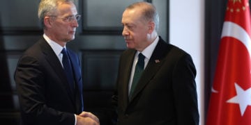 Γενς Στόλτενμπεργκ και Ρετζέπ Ταγίπ Ερντογάν στο Φόρουμ της Αττάλειας, το 2022 (φωτ.: Γραφείο Τύπου Προεδρίας της Τουρκίας)