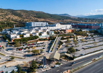 Το νοσοκομείο «Παπαγεωργίου» της Θεσσαλονίκης από ψηλά (φωτ.: ΜΟΤΙΟΝΤΕΑΜ)