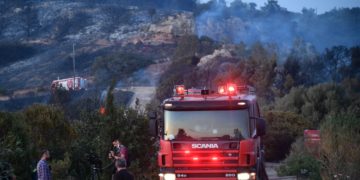 Πυρκαγιά στους πρόποδες του Υμηττού, Σάββατο 4 Ιουνίου 2022. (Φωτ. αρχείου: Αντώνης Νικολόπουλος/Eurokinissi)