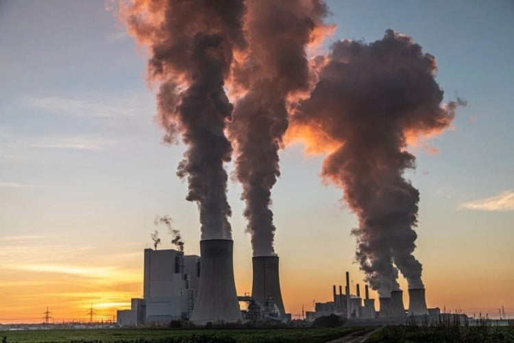 Καλπάζει η συγκέντρωση του διοξειδίου του άνθρακα στην ατμόσφαιρα (φωτ.: pixabay.com/catazul)