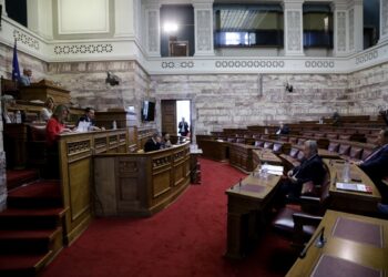 Συνεδρίαση Επιτροπής Θεσμών και Διαφάνειας της Βουλής (Φωτ.αρχείου: Γιάννης Παναγόπουλος/Eurokinissi)