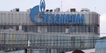 Τα γραφεία της Gazprom στην Αγία Πετρούπολη της Ρωσίας (φωτ.: EPA/ANATOLY MALTSEV)