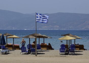 Παραλία Καραθώνα στο Ναύπλιο (Φωτ.αρχείου: Eurokinissi/Βασίλης Παπαδόπουλος)