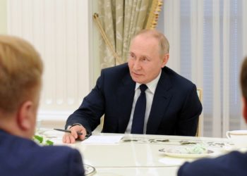 Ο Ρώσος πρόεδρος, Βλαντίμιρ Πούτιν, στο Κρεμλίνο (φωτ.: ΕΡΑ / Mikhael  Klimentyev / SPUTNIK  /KREMLIN POOL MANDATORY CREDIT)