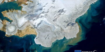 Δορυφορική εικόνα του Αρκτικού Ωκεανού στις 31 Ιουλίου 2022 τραβηγμένη από τον έναν δορυφόρο Copernicus Sentinel-2 (φωτ.: European Union / Copernicus Sentinel-2 Imagery)