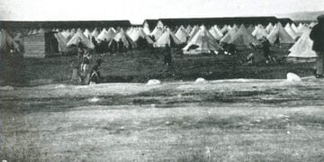 1923. Προσφυγικός καταυλισμός Καλαμαριάς (πηγή: ΙΑΠΕ/ Συλλογή Άννας Θεοφυλάκτου)