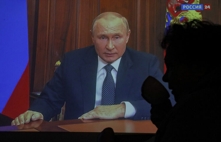 Στιγμιότυπο από το διάγγελμα του Βλαντίμιρ Πούτιν (φωτ.: EPA / Sergei Ilnitsky)