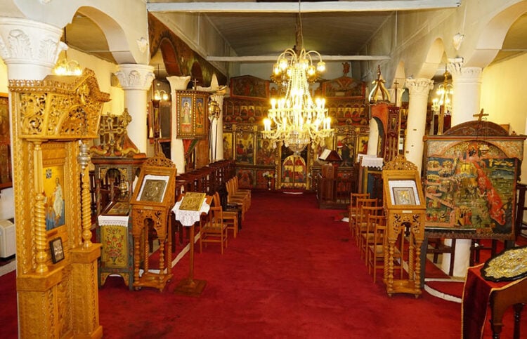 Το εσωτερικό του ναού (φωτ.: ΑΠΕ-ΜΠΕ / Μπάμπης Γιαννακίδης)