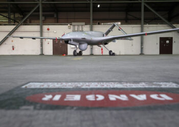 Το τουρκικό UAV Bayraktar TB2 στη βάση του Ιντζιρλίκ  (φωτ.: EPA / Leszek Szymanski Poland Out)