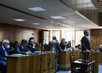 O πρώην υπουργός Υγείας και βουλευτής του ΠΑΣΟΚ-ΚΙΝΑΛ Ανδρέας Λοβέρδος καταθέτει στο Ειδικό Δικαστήριο με κατηγορούμενους τον πρώην αναπληρωτή υπουργό Δικαιοσύνης της κυβέρνησης ΣΥΡΙΖΑ - ΑΝΕΛ Δημήτρη Παπαγγελόπουλο και την πρώην επικεφαλής της εισαγγελίας Διαφθοράς Ελένη Τουλουπάκη, Τρίτη 4 Οκτωβρίου 2022. (Φωτ.: Eurokinissi/Τατιάνα Μπόλαρη)