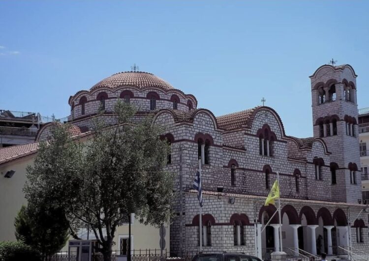 O Ιερός Mητροπολιτικός Ναός Εισοδίων της Θεοτόκου Δράμας (πηγή: imdramas.gr)