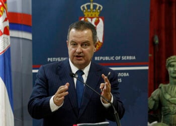 Ο υπουργός Εξωτερικών της Σερβίας Ίβιτσα Ντάτσιτς (φωτ.: EPA / Djordje Savic)