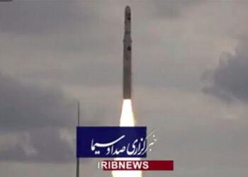 Ο ιρανικός πύραυλος Ghaem-100 (πηγή: Δημόσια Τηλεόραση Ιράν)