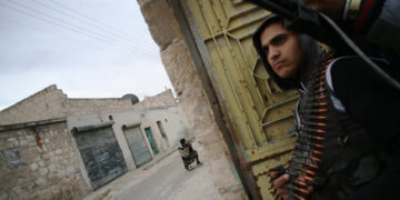 Μαχητές του Ελεύθερου Συριακού Στρατού - FSA (φωτ. αρχείου:  EPA / Carlos Palma)