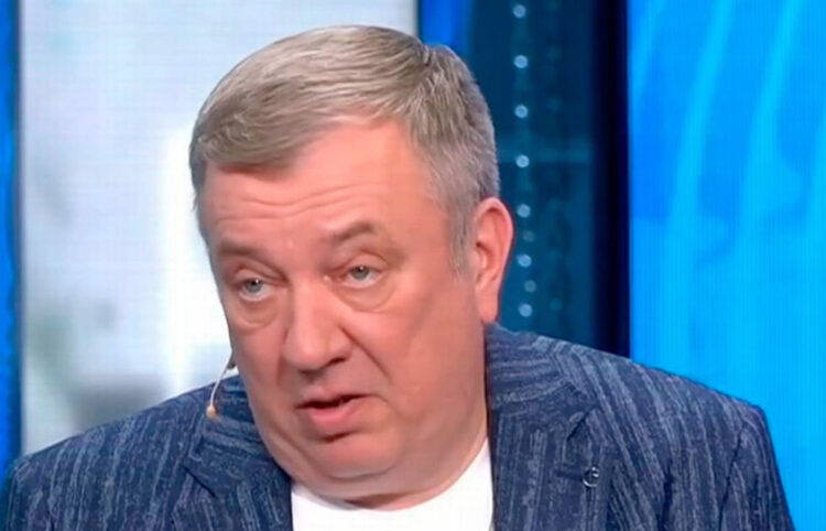 Ο Αντρέι Γκουρουλιόφ σε τηλεοπτική εκπομπή (πηγή: Twitter / Visegrád 24)