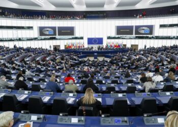 Άποψη του Ευρωπαϊκού Κοινοβουλίου, στο Στρασβούργο της Γαλλίας (φωτ.: EPA/Julien Warnand)