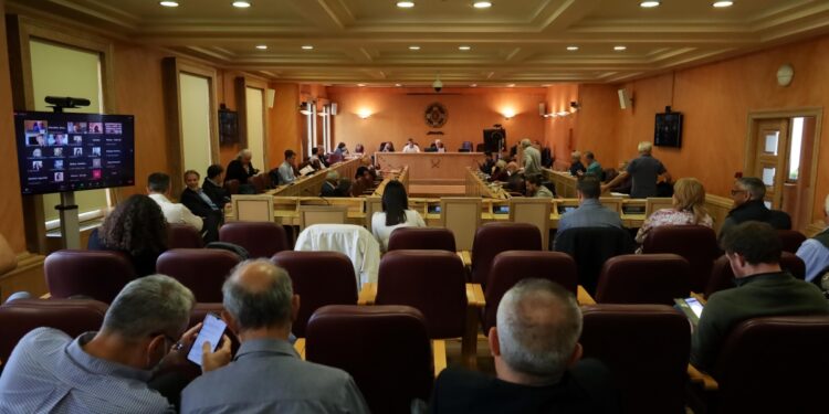 Συνεδρίαση του Δημοτικού Συμβουλίου Αθηναίων, Δευτέρα 31 Οκτωβρίου 2022. (Eurokinissi/Κώστας Τζούμας)