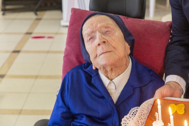 Ο γηραιότερος άνθρωπος στον κόσμο ήταν γυναίκα και καλόγρια (φωτ.: toulon.fr )