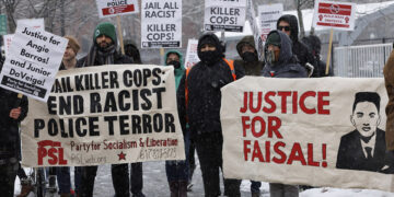 Διαδήλωση κατά της αστυνομικής βίας στη Βοστόνη (φωτ.:  EPA / CJ Gunther)
