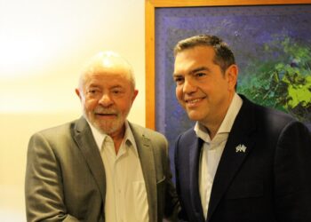 Από αριστερά, ο πρόεδρος της Βραζιλίας Λουίς Ινάσιου Λούλα Ντα Σίλβα και ο Αλέξης Τσίπρας (φωτ.: Γραφείο Τύπου ΣΥΡΙΖΑ)