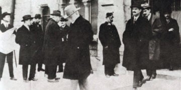 Ο Ελευθέριος Βενιζέλος μετά την υπογραφή της Συνθήκης της Λοζάνης, στις 24 Ιουλίου 1924 (πηγή: Ίδρυμα της Βουλής των Ελλήνων)