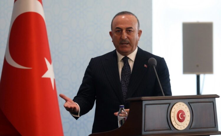 Ο Τούρκος υπουργός Εξωτερικών Μεβλούτ Τσαβούσογλου (φωτ.; EPA/Necati Savas)