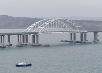 H γέφυρα του Στενού του Κερτς που ενώνει την Κριμαία με τη Ρωσία (φωτ.: EPA / Alexey Nikolsky / Sputnik / Kremlin Pool)