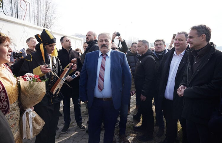 Στιγμιότυπο από την επίσκεψη του Κυριάκου Μητσοτάκη στην Καστοριά (φωτ.: Γραφείο Τύπου Πρωθυπουργού / Δημήτρης Παπαμήτσος)