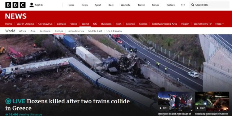 H σύγκρουση τρένων στα Τέμπη πρώτη είδηση στην ιστοσελίδα του BBC