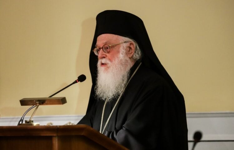 Ο Αρχιεπίσκοπος Αλβανίας Αναστάσιος (φωτ. αρχείου: Eurokinissi / Γιάννης Παναγόπουλος)