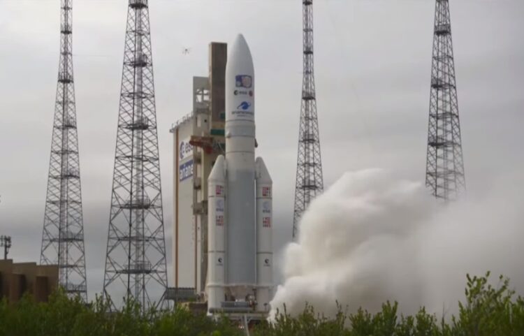 Η στιγμή της εκτόξευσης της διαστημικής αποστολής JUICE του Ευρωπαϊκού Οργανισμού Διαστήματος (ESA) με προορισμό τον Δία (φωτ.: esa.int)