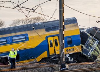 Εκτροχιασμός τρένου στην Ολλανδία (φωτ.: EPA/Remko De Waal)