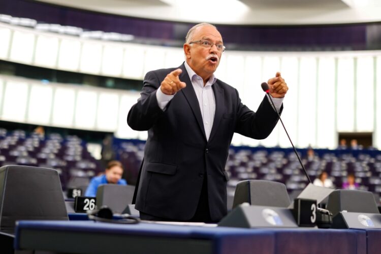 Ο Δημήτρης Παπαδημούλης στο Ευρωκοινοβούλιο (φωτ.: Ευρωπαϊκό Κοινοβούλιο/ Mathieu Cugnot)