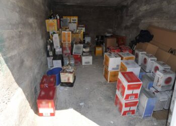 Οι κατασχεθείσες ποσότητες αλκοολούχων ποτών μεταφέρθηκαν σε αποθηκευτικούς χώρους προς φύλαξη (φωτ. αρχείου: Γραφείο Τύπου Ελληνικής Αστυνομίας)