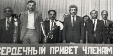 Στιγμιότυπο από την ιδρυτική εκδήλωση του «Προμηθέα», στις 29 Μαΐου 1988 (φωτ.: αρχείο Κωνσταντίνου Παυλίδη)
