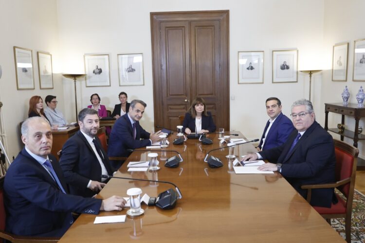 Σύσκεψη των πολιτικών αρχηγών στο Προεδρικό Μέγαρο υπό την Πρόεδρο της Δημοκρατίας Κατερίνα Σακελλαροπούλου, Τετάρτη 24 Μαΐου 2023. (Φωτ.: Eurokinissi/Γιώργος Κονταρίνης)