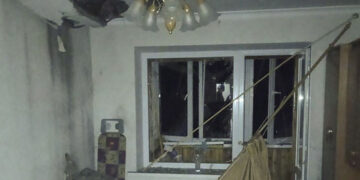 Ζημιές σε σπίτι στο Κίεβο μετά την επίθεση των ρωσικών drone (φωτ.: EPA / Kyiv City Military Administration)