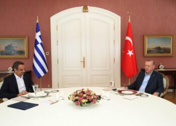 Στιγμιότυπο από τη συνάντηση του Κυριάκου Μητσοτάκη με τον Ρετζέπ Ταγίπ Ερντογάν στην Κωνσταντινούπολη, τον Μάρτιο του 2022 (φωτ. αρχείου: Προεδρία της Δημοκρατίας της Τουρκίας)
