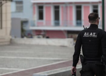 Αστυνομικός της ομάδας ΔΙΑΣ (φωτ. αρχείου: EUROKINISSI/Κώστας Τζούμας)