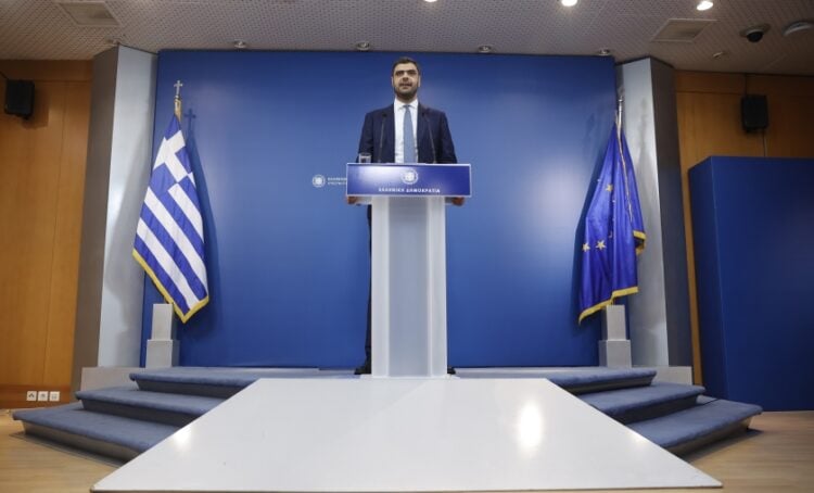 Ο Παύλος Μαρινάκης κατά την ανακοίνωση του νέου υπουργικού συμβουλίου (φωτ.: EUROKINISSI/Γιώργος Κονταρίνης