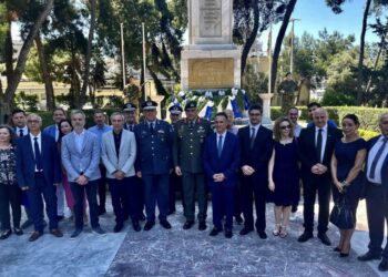 Πλήθος στρατιωτικών και πολιτικών φορέων παραβρέθηκε στο μνημόσυνο των πεσόντων κατά την τουρκική εισβολή στην Κύπρο (φωτ.: facebook/Κωνσταντίνος Ζέρβας)