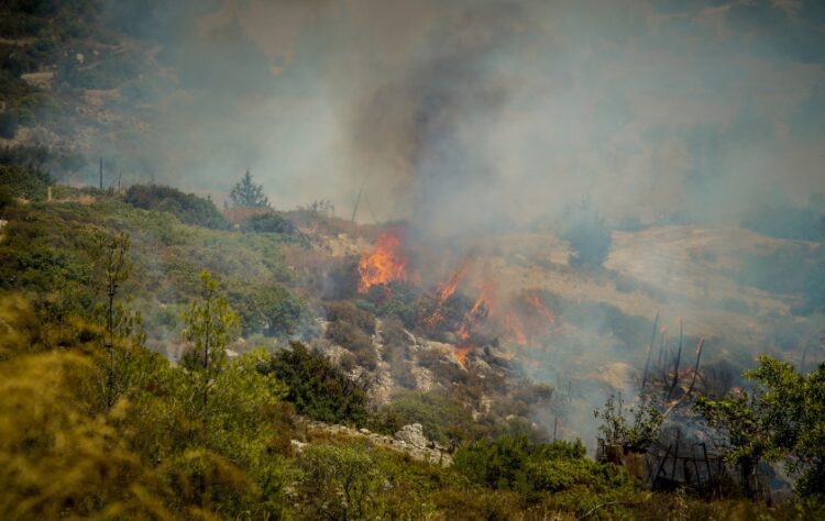 Στιγμιότυπο από την πυρκαγιά (φωτ.: EUROKINISSI/Αργύρης Μαντικός)