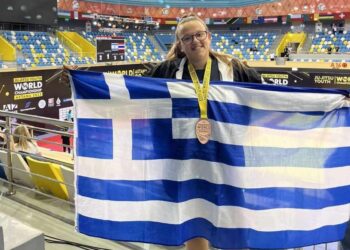 Στο τρίτο σκαλί του βάθρου στο Παγκόσμιο Πρωτάθλημα του Ζίου Ζίτσου, ανέβασε την Ελλάδα η Αθανασία Βετσερίδη, αθλήτρια του Μόρφη Καρνέση (φωτ.: Γεωργία Τριβουλίδου)
