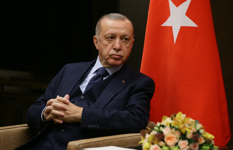 Ο Τούρκος πρόεδρος Ρετζέπ Ταγίπ Ερντογάν (φωτ.: EPA / Vladimir Smirnov)