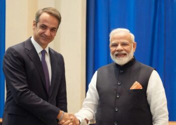 Συνάντηση του Κυριάκου Μητσοτάκη με τον Ινδό ομόλογό του Ναρέντρα Μόντι στο περιθώριο των εργασιών της 74ης Γενικής Συνέλευσης των Ηνωμένων Εθνών, στη Νέα Υόρκη, την Παρασκευή 27 Σεπτεμβρίου 2019 (φωτ.: Γραφείο Τύπου πρωθυπουργού/Δημήτρης Παπαμήτσος)
