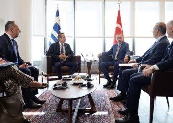 Συνάντηση του Κυριάκου Μητσοτάκη με τον Ρετζέπ Ταγίπ Ερντογάν στο πλαίσιο της Γενικής Συνέλευσης του ΟΗΕ, 20 Σεπτεμβρίου 2023 (φωτ.: Γραφείο Τύπου Πρωθυπουργού / Δημήτρης Παπαμήτσος)