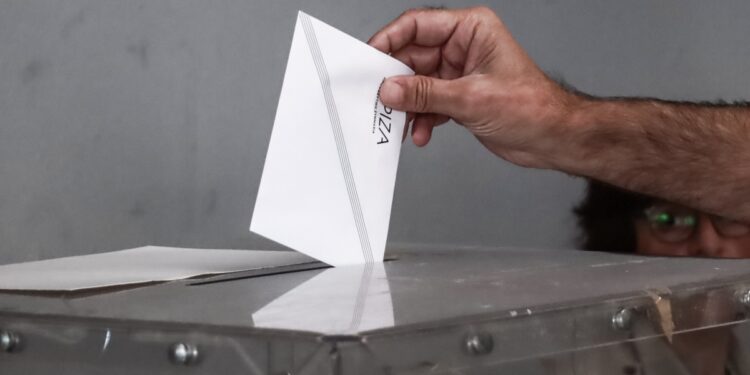 Εσωκομματικές εκλογές στον ΣΥΡΙΖΑ ΠΣ για την ανάδειξη νέου προέδρου του κόμματος (φωτ.: Eurokinissi/Κώστας Τζούμας)