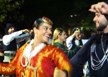 Χαρούμενα πρόσωπα στο 2ο Ποντιακό Πανηγύρι - Φεστιβάλ που διοργάνωσε η Εύξεινος Λέσχη Ποντίων Κέρκυρας (φωτ.: corfupress.com)