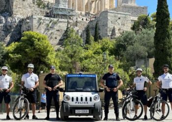 Το νέο περιπολικό της ΕΛΑΣ αναμένεται να... οργώσει τους δρόμους του ιστορικού κέντρου (φωτ.: Ελληνική Αστυνομία)
